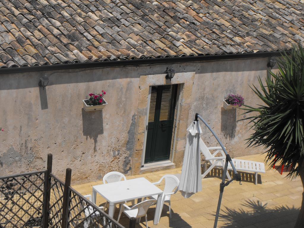 Agriturismoeloropizzuta Lido di Noto Cameră foto